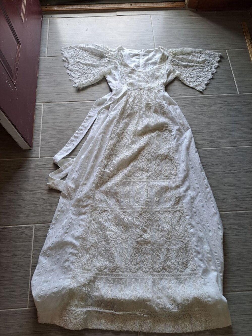 Vintage 1970's Ivory Lace Dress Bell Lace Sleeves Floral Size Small Cottage RARE - Picture 9 of 16